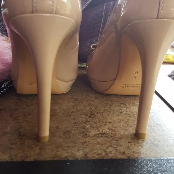 COACH 1941 patent leather heels